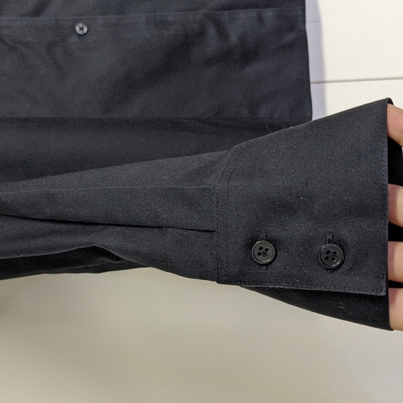 Jones New York Classic-Fit Poplin Shirt - Picture 3 of 11